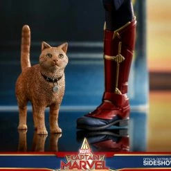 Maybang's Collectibles Hot Toys Marvel Comics Captain Marvel Deluxe Verion 1/6 Scale Collectible Figure