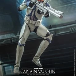 Maybang's Collectibles Hot Toys Star Wars The Clone Wars Captain Vaughn 1/6 Scale 12" Collectible Figure 21 Maybang's Collectibles Hot Toys Star Wars The Clone Wars Captain Vaughn 1/6 Scale 12