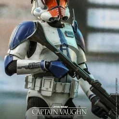 Maybang's Collectibles Hot Toys Star Wars The Clone Wars Captain Vaughn 1/6 Scale 12" Collectible Figure 22 Maybang's Collectibles Hot Toys Star Wars The Clone Wars Captain Vaughn 1/6 Scale 12