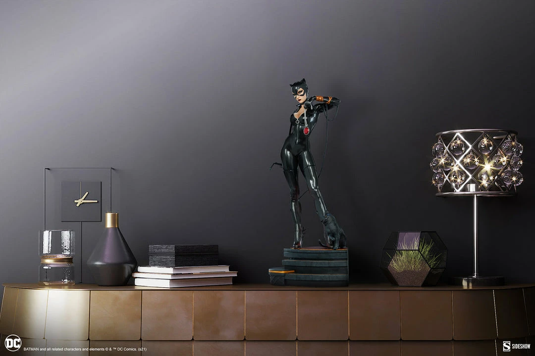 Maybang's Collectibles Sideshow DC Comics Catwoman Premium Format Figure Statue Sideshow Collectibles 4 Maybang's Collectibles Sideshow DC Comics Catwoman Premium Format Figure Statue Sideshow Collectibles
