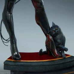 Maybang's Collectibles Sideshow DC Comics Catwoman Premium Format Figure Statue Sideshow Collectibles 30 Maybang's Collectibles Sideshow DC Comics Catwoman Premium Format Figure Statue Sideshow Collectibles