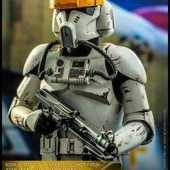 Maybang's Collectibles Hot Toys Star Wars Episode II Attack Of The Clones Clone Pilot 1/6 Scale 12" Collectible Figure 23 Maybang's Collectibles Hot Toys Star Wars Episode II Attack Of The Clones Clone Pilot 1/6 Scale 12