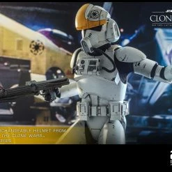 Maybang's Collectibles Hot Toys Star Wars Episode II Attack Of The Clones Clone Pilot 1/6 Scale 12" Collectible Figure 24 Maybang's Collectibles Hot Toys Star Wars Episode II Attack Of The Clones Clone Pilot 1/6 Scale 12