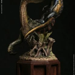 Maybang's Collectibles Damtoys Museum Collection Series MUS008A Coelophysis - Green Statue