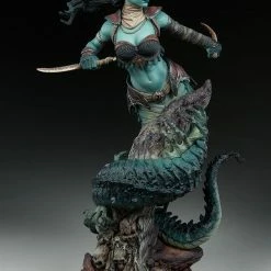 Vendor-unknown Sideshow Court Of The Dead Collectibles Gallevarbe: Eyes Of The Queen Premium Format Figure Statue Sideshow Collectibles