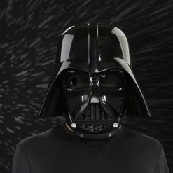 Vendor-unknown Hasbro Star Wars The Black Series Darth Vader 1:1 Scale Wearable Helmet (Electronic)