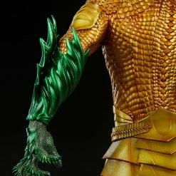 Maybang's Collectibles Sideshow DC Comics Aquaman Premium Format Figure Statue