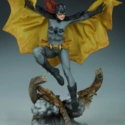 Maybang's Collectibles Sideshow DC Comics Batgirl Premium Format Figure Statue