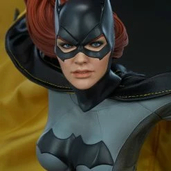 Maybang's Collectibles Sideshow DC Comics Batgirl Premium Format Figure Statue