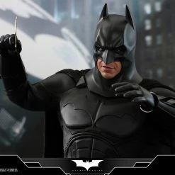 Vendor-unknown Hot Toys DC Comics Batman Begins The Batman 1/4 Quarter Scale Figure