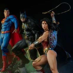 Vendor-unknown Sideshow Collectibles Sideshow DC Comics Batman Premium Format Figure Statue