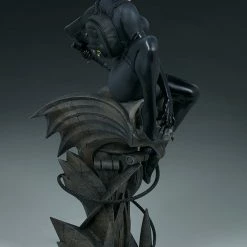 Maybang's Collectibles Sideshow DC Comics Catwoman Premium Format Figure Statue Sideshow Collectibles