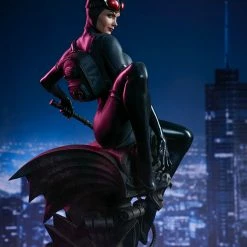 Maybang's Collectibles Sideshow DC Comics Catwoman Premium Format Figure Statue Sideshow Collectibles