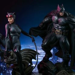 Maybang's Collectibles Sideshow DC Comics Catwoman Premium Format Figure Statue Sideshow Collectibles
