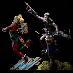 Vendor-unknown Sideshow DC Comics Harley Quinn Premium Format Figure Statue