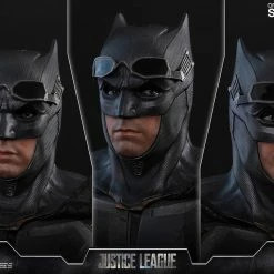 Vendor-unknown Hot Toys DC Comics Justice League Batman (Tactical Batsuit Version) 1/6 Scale 12