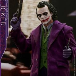 Vendor-unknown Hot Toys DC Comics The Dark Knight The Joker 1/4 Quarter Scale Figure