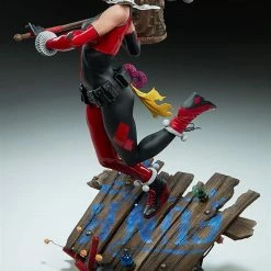 Vendor-unknown Sideshow DC Comics Harley Quinn Premium Format Figure Statue