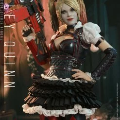 Maybang's Collectibles Hot Toys DC Comics Batman Arkham Knight Harley Quinn 1/6 Scale Collectible Figure