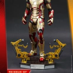 Maybang's Collectibles Hot Toys Marvel Iron Man 3 Iron Man Mark XLII 1/4 Quarter Scale Figure (Deluxe Version) Reissue 15 Maybang's Collectibles Hot Toys Marvel Iron Man 3 Iron Man Mark XLII 1/4 Quarter Scale Figure (Deluxe Version) Reissue
