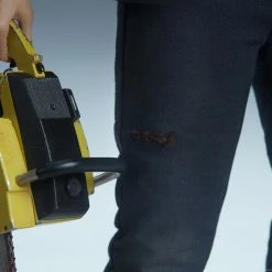 Maybang's Collectibles Sideshow The Texas Chain Saw Massacre (1974) Leatherface Deluxe 1/6 Scale 12