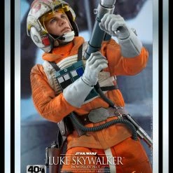 Maybang's Collectibles Hot Toys Star Wars The Empire Strikes Back 40th Anniversary Luke Skywalker 1/6 Scale Collectible Figure