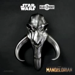 Maybang's Collectibles Disney Regal Robot Star Wars The Mandalorian Mythosaur Skull 17.5″ Wall Décor