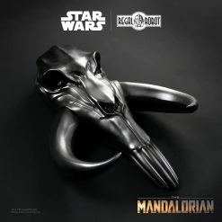 Maybang's Collectibles Disney Regal Robot Star Wars The Mandalorian Mythosaur Skull 17.5″ Wall Décor
