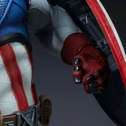 Vendor-unknown Sideshow Marvel Comics Captain America Premium Format Figure Statue