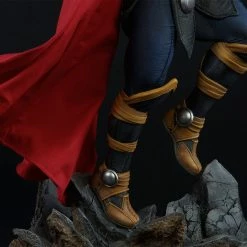 Vendor-unknown Sideshow Collectibles Sideshow Marvel Avengers Assemble Thor Statue