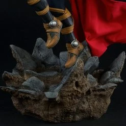 Vendor-unknown Sideshow Collectibles Sideshow Marvel Avengers Assemble Thor Statue