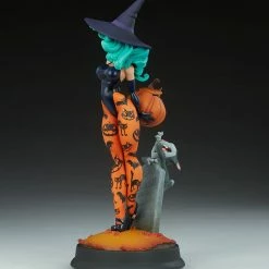Maybang's Collectibles Sideshow Collectibles Sideshow Chris Sanders Happy HallowQueens Collection Pumpkin Witch Statue