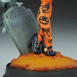 Maybang's Collectibles Sideshow Collectibles Sideshow Chris Sanders Happy HallowQueens Collection Pumpkin Witch Statue