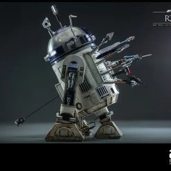 Maybang's Collectibles Hot Toys Star Wars Episode II Attack Of The Clones R2-D2 1/6 Scale Collectible Figure