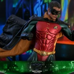 Maybang's Collectibles Hot Toys DC Comics Batman Forever Robin 1/6 Scale 12" Collectible Figure 25 Maybang's Collectibles Hot Toys DC Comics Batman Forever Robin 1/6 Scale 12