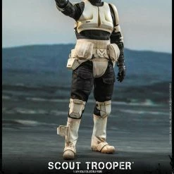 Maybang's Collectibles Hot Toys Star Wars The Mandalorian - Television Masterpiece Series Scout Trooper 1/6 Scale Collectible Figure