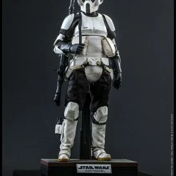 Maybang's Collectibles Hot Toys Star Wars: Episode VI – Return Of The Jed Scout Trooper 1/6 Scale 12" Collectible Figure