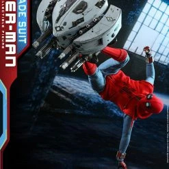 Maybang's Collectibles Hot Toys Marvel Comics Spider-Man Far From Home Spider-Man (Homemade Suit) 1/6 Scale Figure