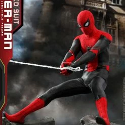 Maybang's Collectibles Hot Toys Marvel Comics Spider-Man: Far From Home Spider-Man (Upgraded Suit) 1/6 Scale Figure