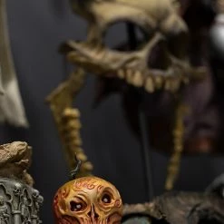 Maybang's Collectibles Sideshow Collectibles Sideshow Court Of The Dead Spoiled Apple Replica Statue