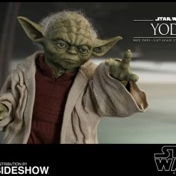 Maybang's Collectibles Hot Toys Star Wars Episode II Attack Of The Clones Master Yoda 1/6 Scale Figure