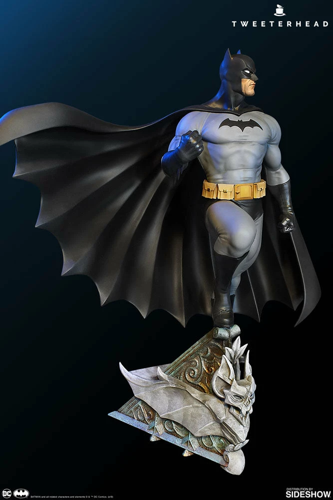 Maybang's Collectibles Tweeterhead DC Comics Super Powers Collection Batman Black & Gray Variant Maquette Statue 2 Maybang's Collectibles Tweeterhead DC Comics Super Powers Collection Batman Black & Gray Variant Maquette Statue
