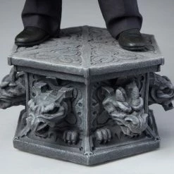 Maybang's Collectibles Sideshow Dracula (1958) Hammer Horror Classics Van Helsing Premium Format Figure Statue 43 Maybang's Collectibles Sideshow Dracula (1958) Hammer Horror Classics Van Helsing Premium Format Figure Statue