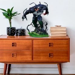 Maybang's Collectibles Sideshow Marvel Comics Venom Premium Format Figure Statue