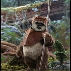 Maybang's Collectibles Hot Toys Star Wars Episode VI Return Of The Jedi Ewok Wicket 1/6 Scale Figure