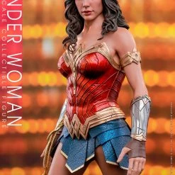 Maybang's Collectibles Hot Toys DC Comics Wonder Woman 1984 Wonder Woman 1/6 Scale Collectible Figure