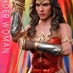 Maybang's Collectibles Hot Toys DC Comics Wonder Woman 1984 Wonder Woman 1/6 Scale Collectible Figure