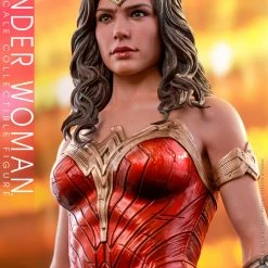 Maybang's Collectibles Hot Toys DC Comics Wonder Woman 1984 Wonder Woman 1/6 Scale Collectible Figure