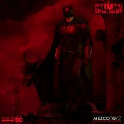 Maybang's Collectibles Mezco Toyz One12 Collective The Batman: Batman 1/12 Scale Collectible Figure